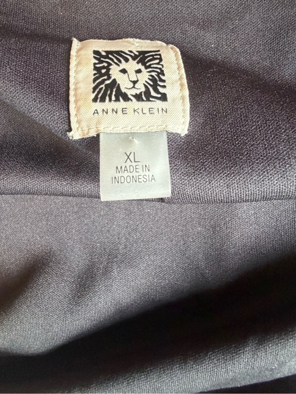 Anne Klein Black Knit Top with Logo Tag - Picture 6 of 7